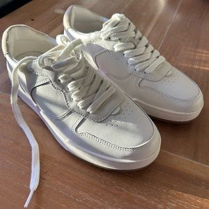 NWT Madewell Court sneaker